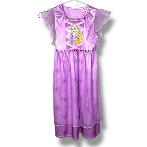 Disney Rapunzel Girls Nightgown Has Some Holes In The Tulle Size 8